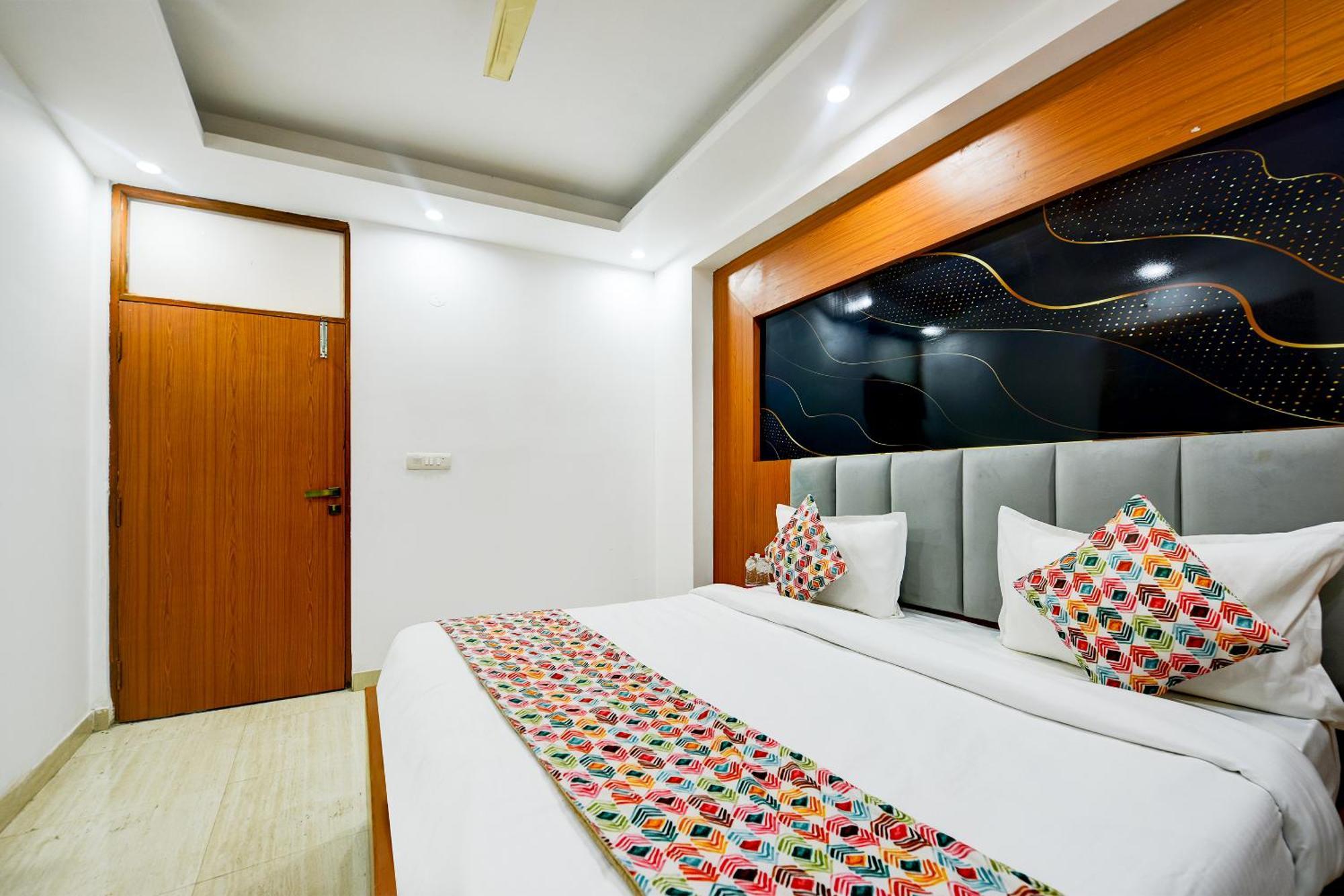 Airport Kiara - Airport Hotel New Delhi