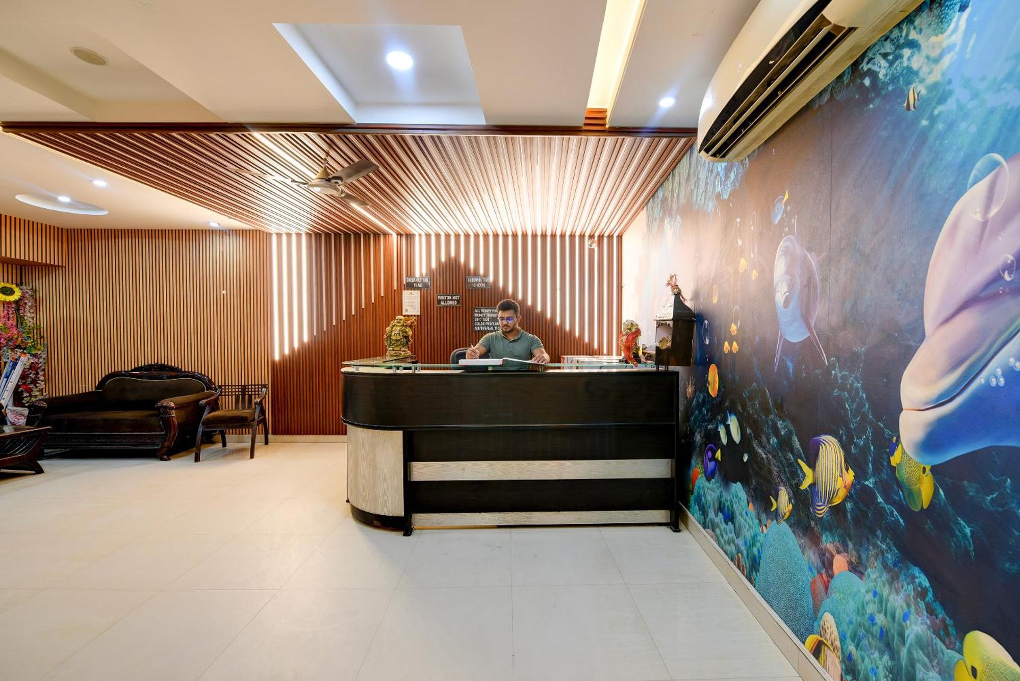 Airport Kiara - Airport Hotel
