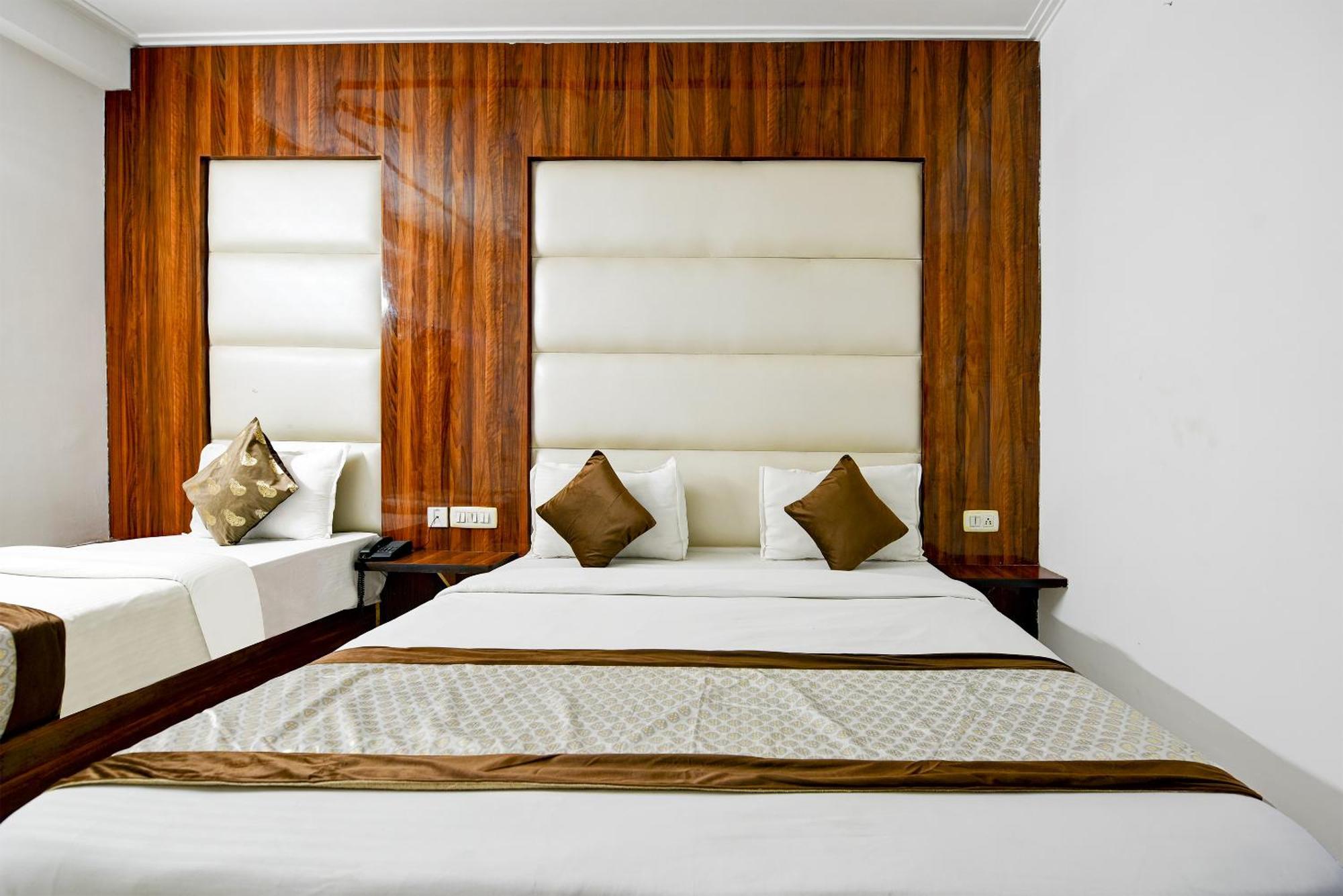 Airport Kiara - Airport Hotel 3*