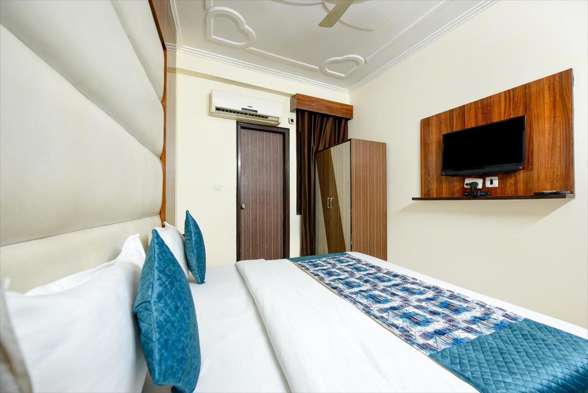 Airport Kiara - Airport Hotel