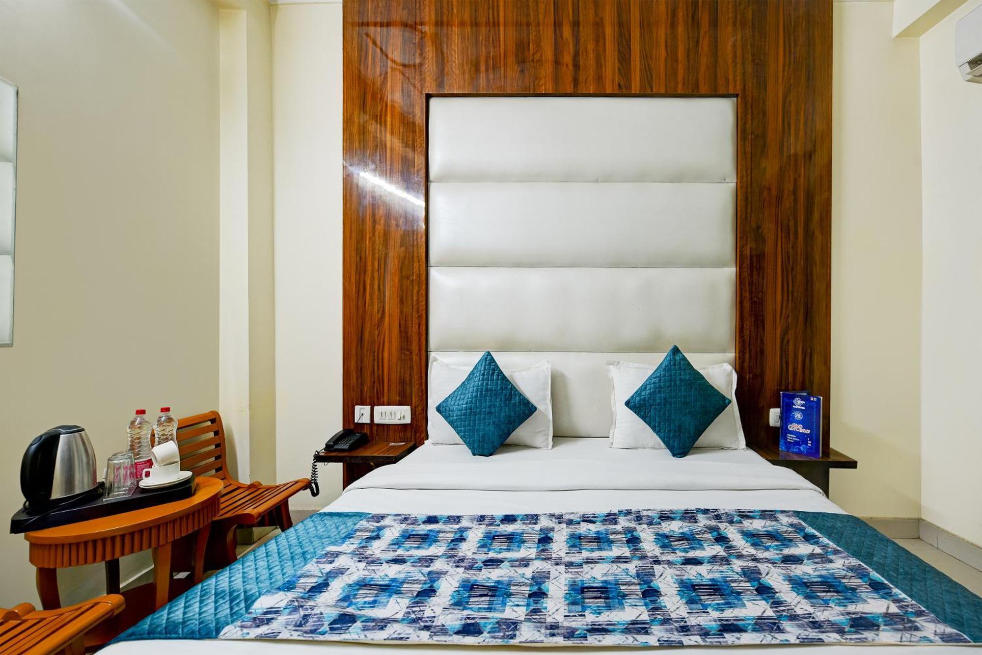 Hotel Airport Kiara - Airport 3*